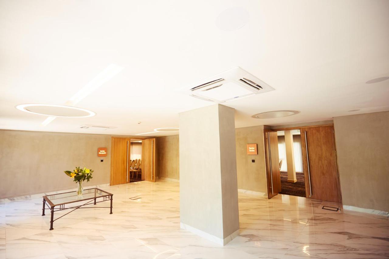 Grand Brizo Comahue Hotel Neuquen Exterior photo
