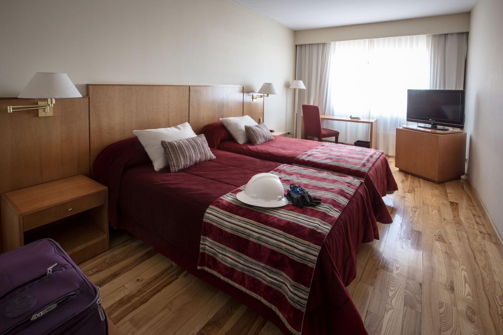 Grand Brizo Comahue Hotel Neuquen Exterior photo